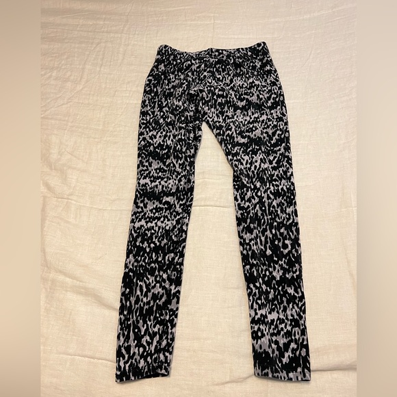 Nike 7/8 length animal print leggings - Picture 4 of 4